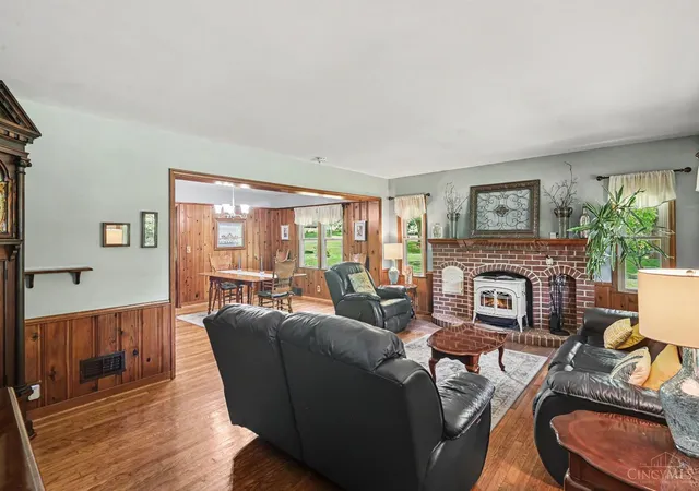 2nd image of 3433 Dolomar Dr, Cincinnati, OH 45239 | MLS# 1886242
