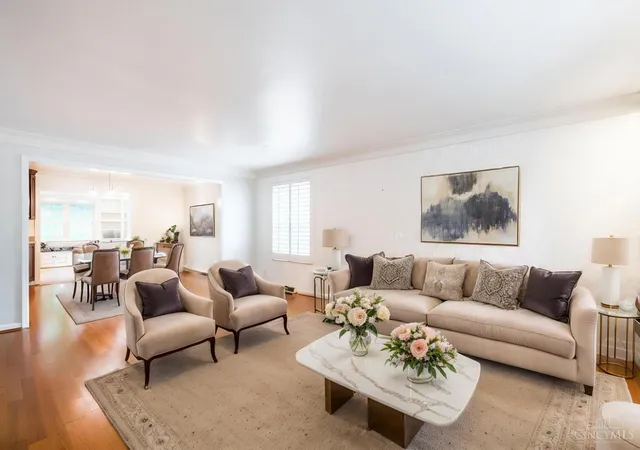 2nd image of 850 Van Dyke Ave #2, Cincinnati, OH 45226 | MLS# 1886365