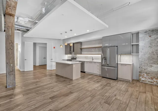 4th image of 813 Broadway St #101, Cincinnati, OH 45202 | MLS# 1886307