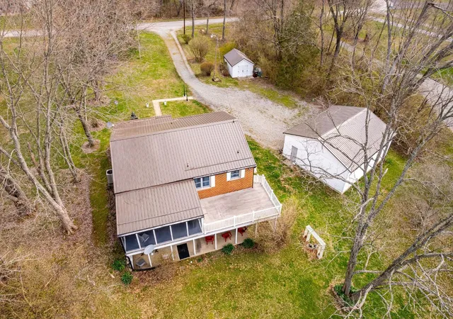 Photo 3 of Single family home for sale at 1118 Stuttgart Dr #2, Fayetteville, OH 45118 | MLS# 1886463 | Listing updated on 2026-07-22