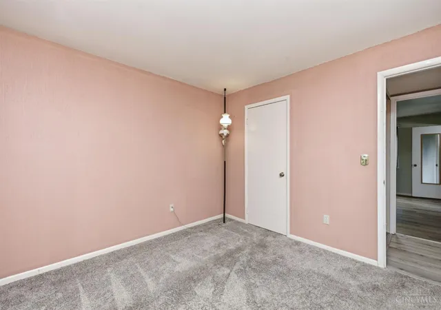 2nd image of 35 Stillmeadow Dr, Pierce Twp, OH 45102