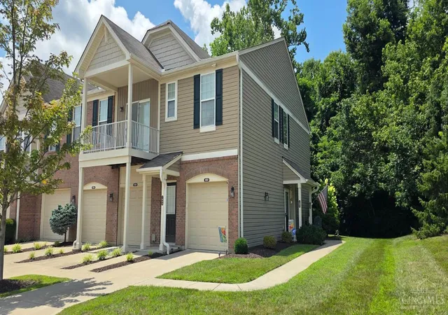 1st image of 1002 Lost Crossing, Springfield Twp., OH 45231 | MLS# 1886495