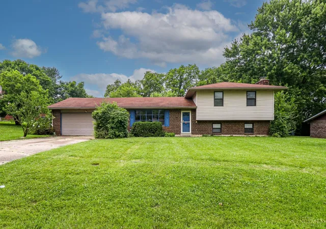Photo 1 of Single family home for sale at 5953 Mindy Dr, Fairfield Twp, OH 45011 | MLS# 1886503 | Listing updated on 2026-08-03