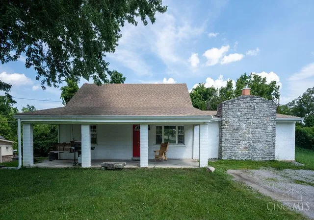 Photo 1 of Single family home for sale at 3036 Fiddlers Green Rd, Cincinnati, OH 45248 | MLS# 1886451 | Listing updated on 2026-08-10