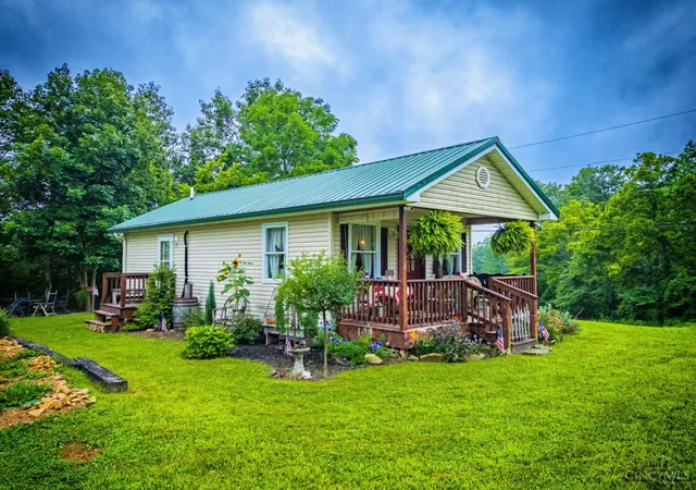 1st image of 1171 Parker Ridge Rd, Peebles, OH 45660 | MLS# 1886516