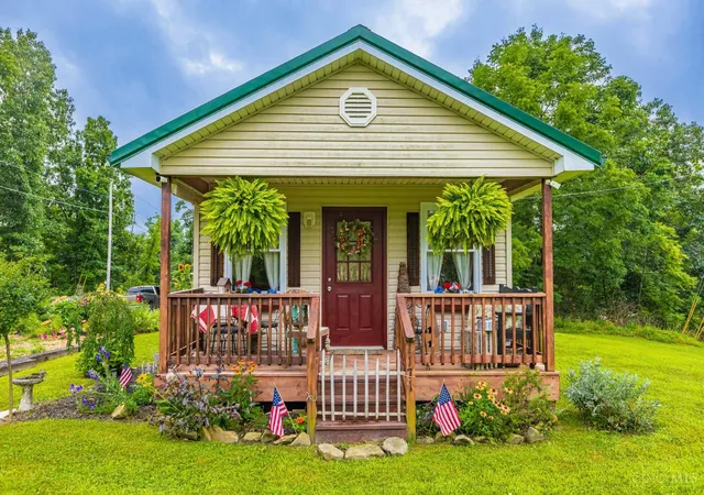 4th image of 1171 Parker Ridge Rd, Peebles, OH 45660 | MLS# 1886516