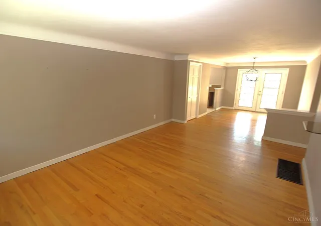 4th image of 3723 Matson Ave, Deer Park, OH 45236 | MLS# 1886575