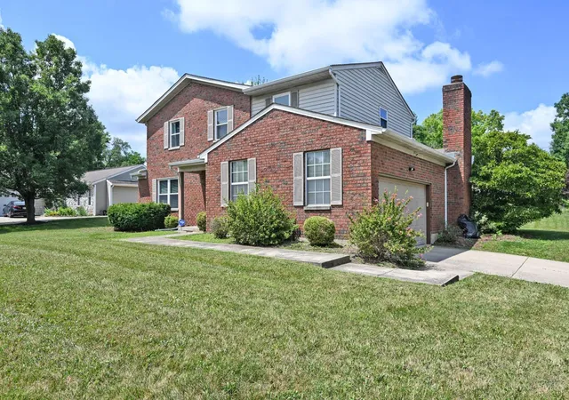 3rd image of 619 Quail Run Rd, Middletown, OH 45042 | MLS# 1886532