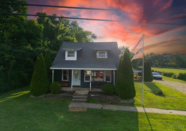 Photo 3 of Sale Pending at 1855 W Elkton Rd, St Clair Twp, OH 45013 | MLS# 1886564 | Listing updated on 2026-08-21