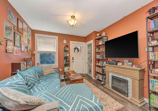 5th image of 5207 Hunter Ave, Cincinnati, OH 45212 | MLS# 1886619