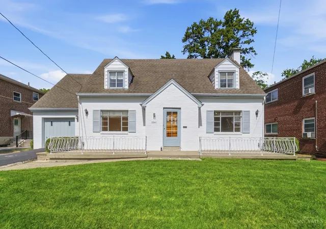 Homes for sale in Cincinnati, OH | 3841 Kilbourne Ave, Cincinnati, OH 45209 | MLS# 1886624