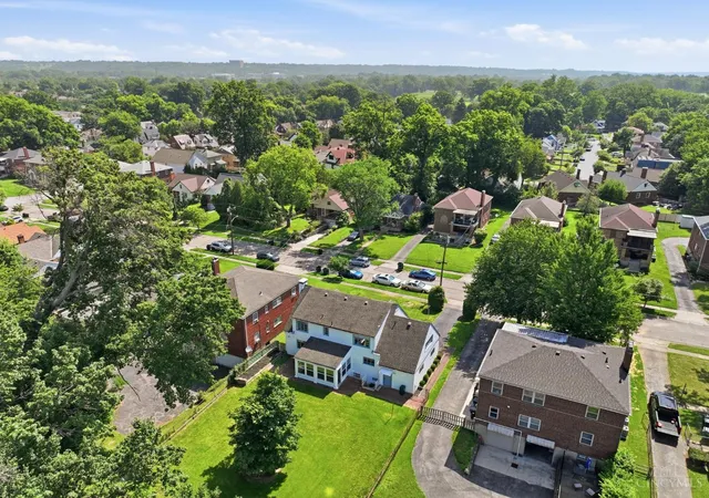 Homes for sale in Cincinnati, OH | 3841 Kilbourne Ave, Cincinnati, OH 45209 | MLS# 1886624