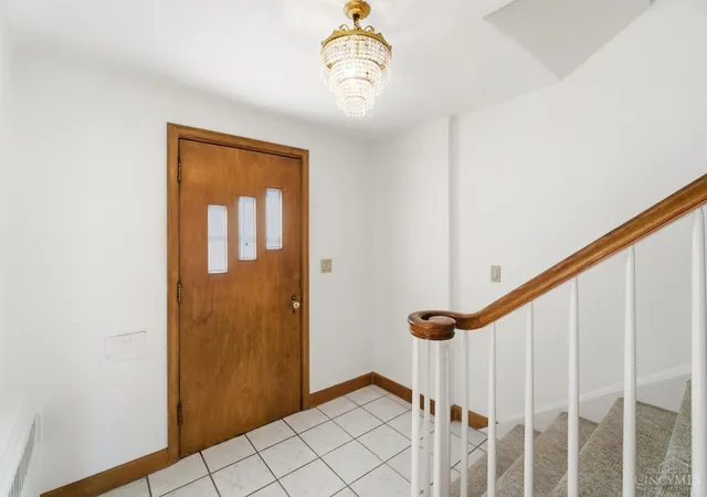 Homes for sale in Cincinnati, OH | 3841 Kilbourne Ave, Cincinnati, OH 45209 | MLS# 1886624