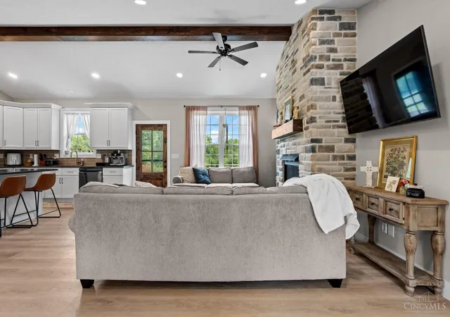 5th image of 686 Prairie Ave, Wilmington, OH 45177 | MLS# 1886645