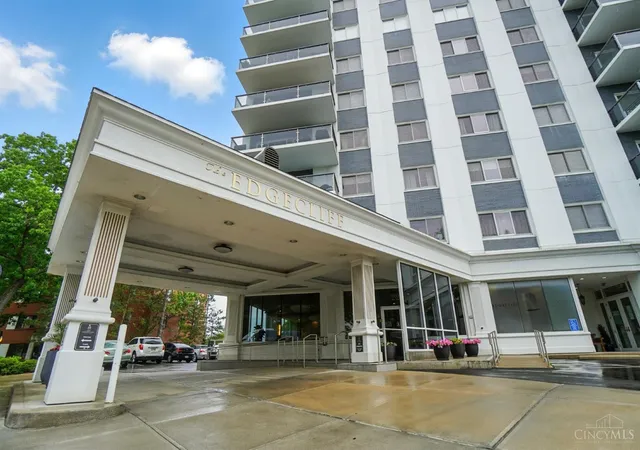 1st image of 2200 Victory Pkwy #1601, Cincinnati, OH 45206 | MLS# 1886660