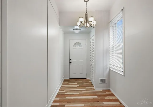 5th image of 4294 Mayhew Ave, Cincinnati, OH 45238 | MLS# 1886038