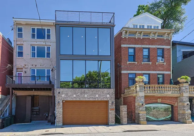 Homes for sale in Cincinnati, OH | 502 Baum St, Cincinnati, OH 45202 | MLS# 1886260