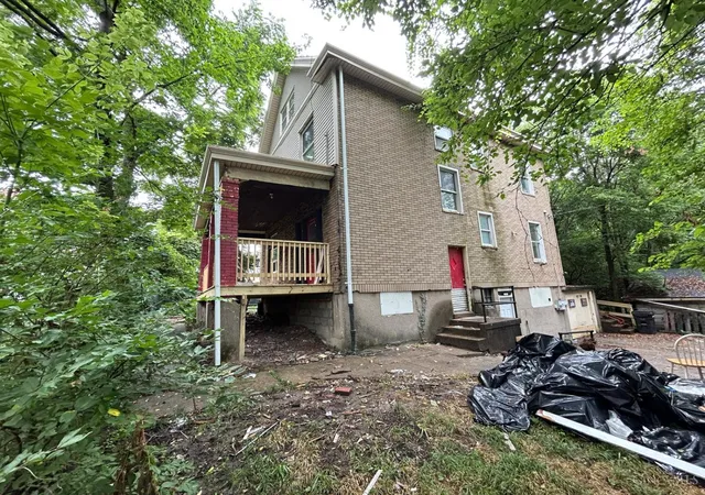2nd image of 3719 Laclede Ave, Cincinnati, OH 45205 | MLS# 1885494