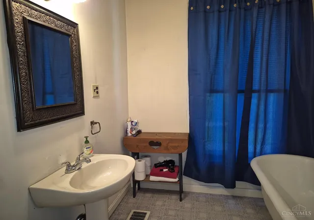 26th image of 25 Third St N, Ripley, OH 45167 | MLS# 1886687