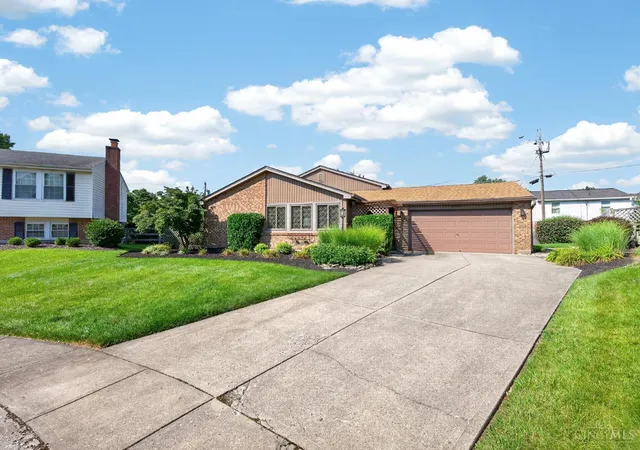 Homes for sale in Delhi Twp, OH | 4939 Bonaventure Ct, Delhi Twp, OH 45238 | MLS# 1886661