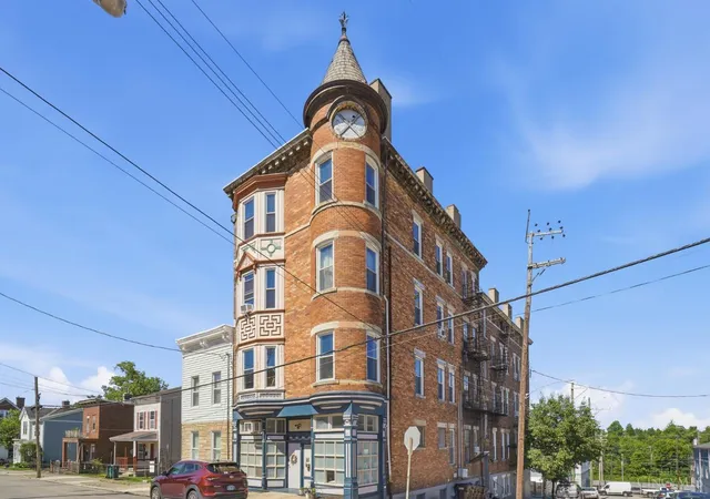 Homes for sale in Cincinnati, OH | 2335 May St, Cincinnati, OH 45206 | MLS# 1886637