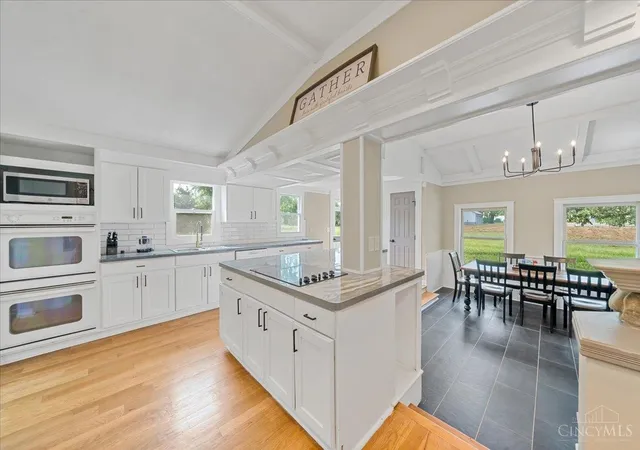 Photo 3 of Single family home for sale at 6699 Loveland Miamiville Rd, Loveland, OH 45140 | MLS# 1886306 | Listing updated on 2026-10-04