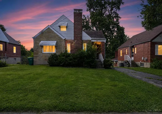 Photo 2 of Single family home for sale at 964 Seibel Ln, Cincinnati, OH 45238 | MLS# 1885959 | Listing updated on 2026-09-04