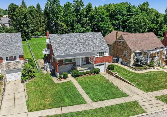 Photo 2 of Sale Pending at 5626 N Glen Rd, Green Twp, OH 45248 | MLS# 1886771 | Listing updated on 2026-09-03