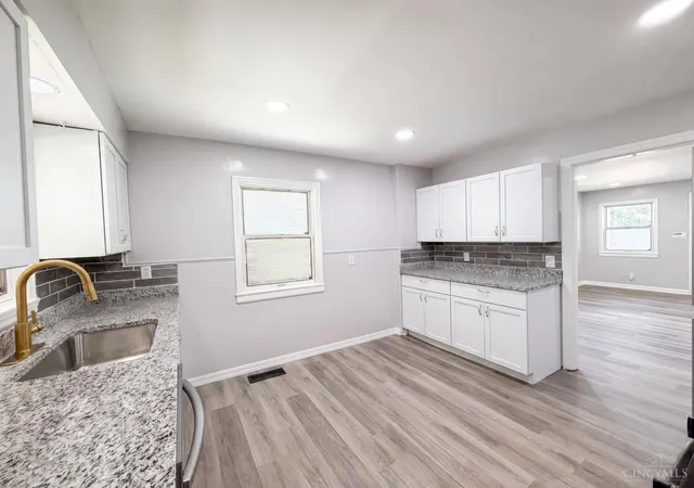 Photo 3 of Sale Pending at 7425 Martin St, Mt Healthy, OH 45231 | MLS# 1885308 | Listing updated on 2026-09-08