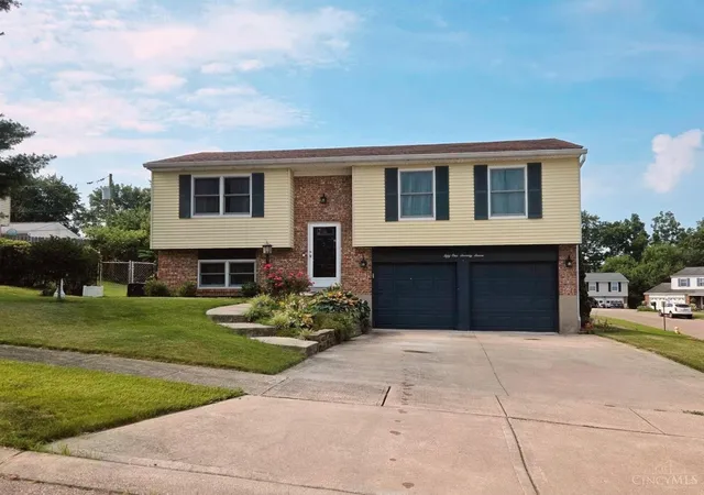 Photo 1 of Sale Pending at 5177 Dresden Ct, Cincinnati, OH 45238 | MLS# 1886238 | Listing updated on 2026-08-31
