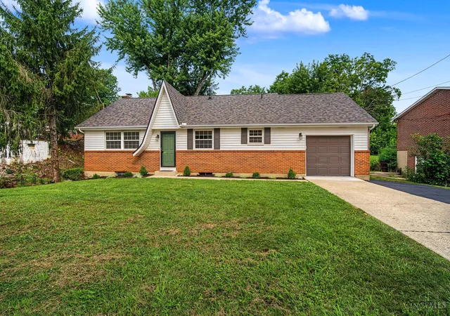 1st image of 179 N 4th St, Waynesville, OH 45068 | MLS# 1886759