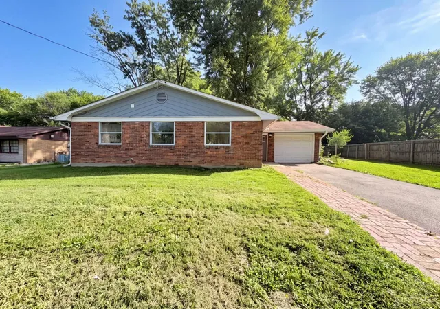 1st image of 610 Mercury Dr, Union Twp, OH 45244 | MLS# 1886528