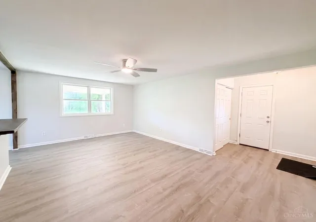 3rd image of 610 Mercury Dr, Union Twp, OH 45244 | MLS# 1886528