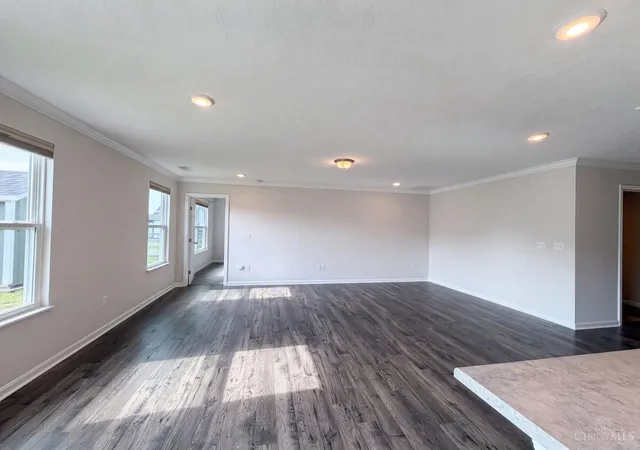 3rd image of 1314 Timber Glen Dr, Wilmington, OH 45177 | MLS# 1885670
