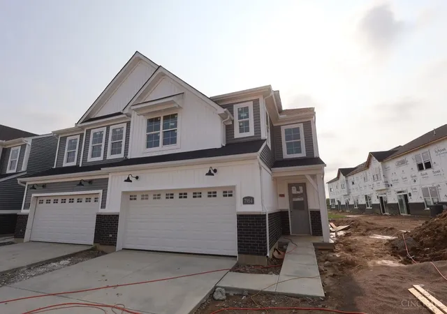Photo 2 of Townhouse for sale at 7954 Monet Dr #017, Mason, OH 45040 | MLS# 1886794 | Listing updated on 2026-09-14
