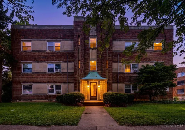 Homes for sale in Cincinnati, OH | 2719 Digby Ave, Cincinnati, OH 45220 | MLS# 1886811