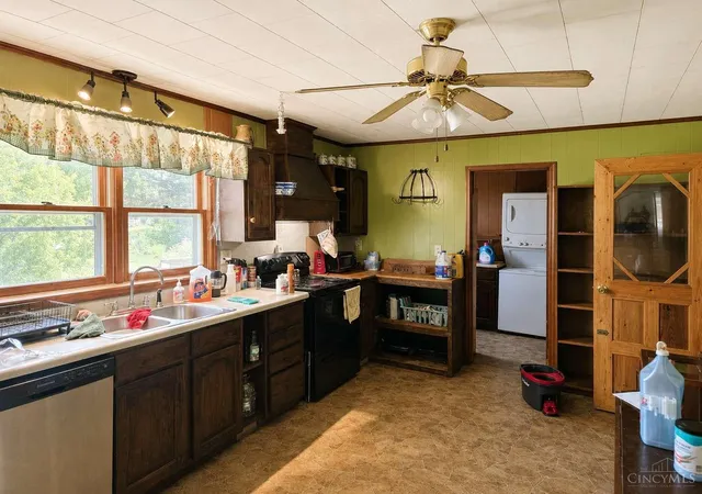 4th image of 608 Poplar St, West Union, OH 45693 | MLS# 1886658