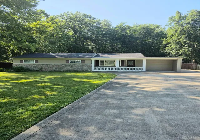 Homes for sale in Goshen Twp, OH | 1894 Parker Rd, Goshen Twp, OH 45122 | MLS# 1886824