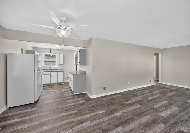 4th image of 518 Rentz Pl, Cincinnati, OH 45238 | MLS# 1886669