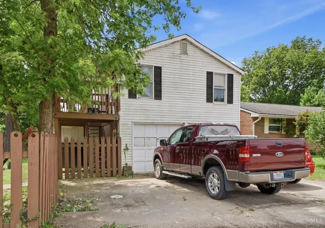 Homes for sale in Ross Twp, OH | 2117 Cardinal Ave, Ross Twp, OH 45014 | MLS# 1886659