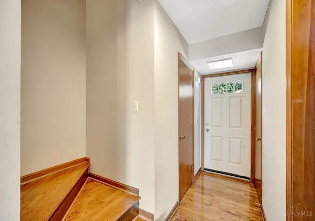 2nd image of 10667 Montgomery Rd #13, Montgomery, OH 45242 | MLS# 1886843