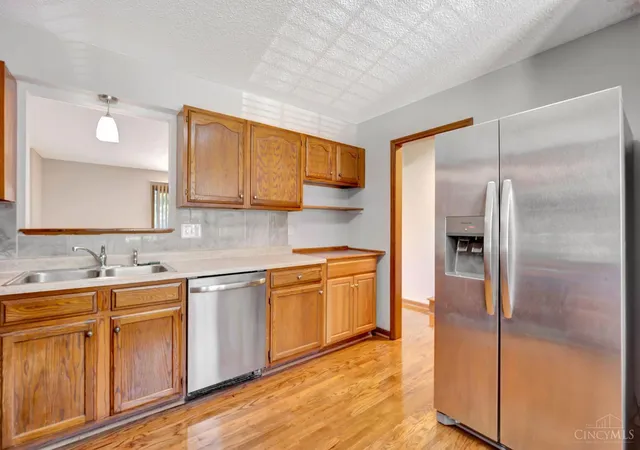 4th image of 10667 Montgomery Rd #13, Montgomery, OH 45242 | MLS# 1886843