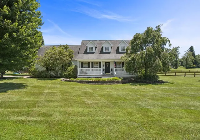 1st image of 28 Waynoka Dr, Lake Waynoka, OH 45171 | MLS# 1886861