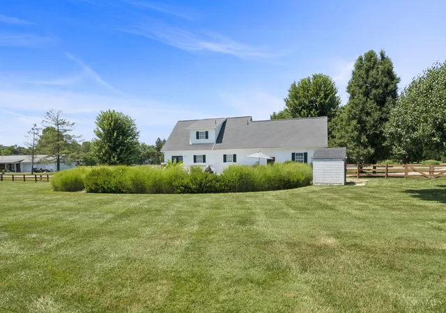5th image of 28 Waynoka Dr, Lake Waynoka, OH 45171 | MLS# 1886861