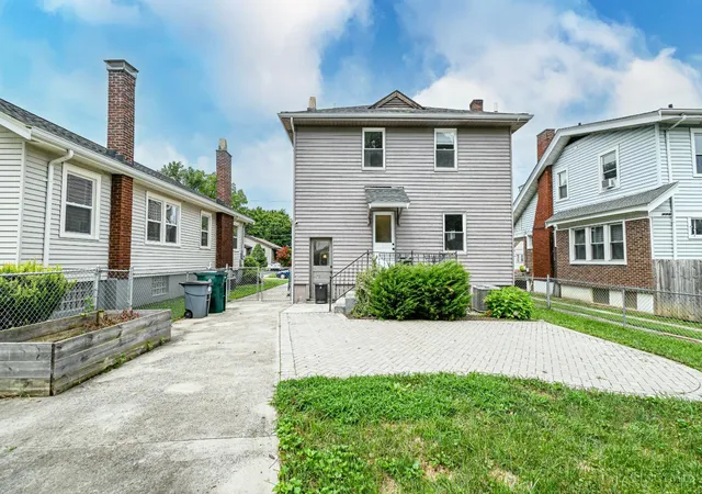 27th image of 3618 Barberry Ave, Cincinnati, OH 45207 | MLS# 1886887
