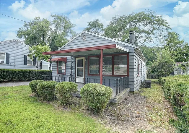 3rd image of 24 Forest Glen Dr, Middletown, OH 45042 | MLS# 1886868