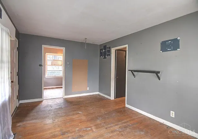 5th image of 24 Forest Glen Dr, Middletown, OH 45042 | MLS# 1886868