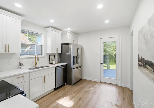 Photo 3 of Sale Pending at 3808 Camden Ave, Cincinnati, OH 45227 | MLS# 1886961 | Listing updated on 2026-09-10