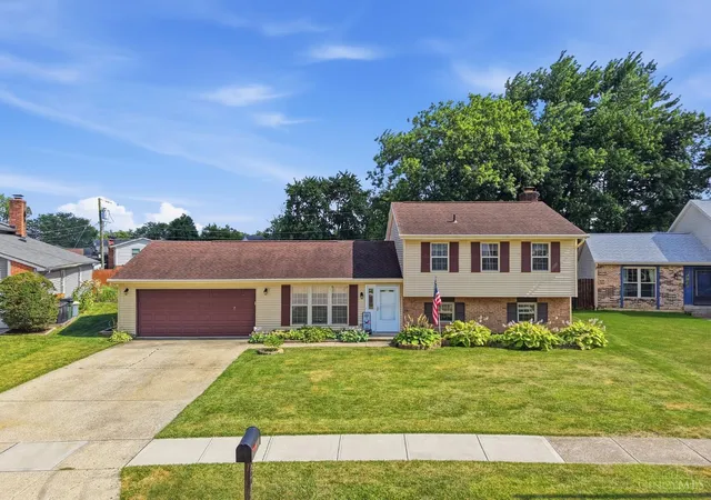 2nd image of 1260 Troy Ct, Mason, OH 45040 | MLS# 1886672