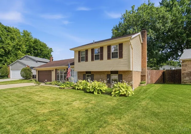 3rd image of 1260 Troy Ct, Mason, OH 45040 | MLS# 1886672